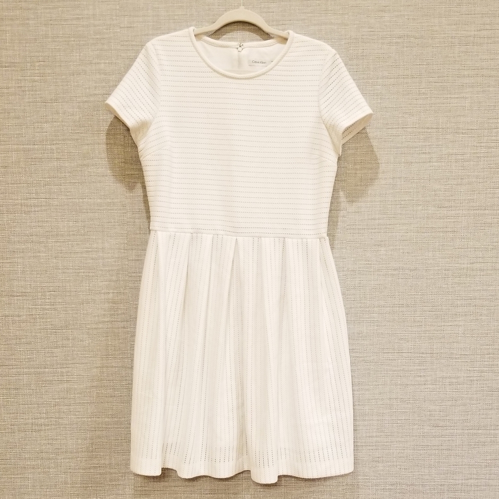 Calvin  Klein White Pleated Dress